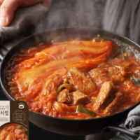 돼지고기 김치찜 800g